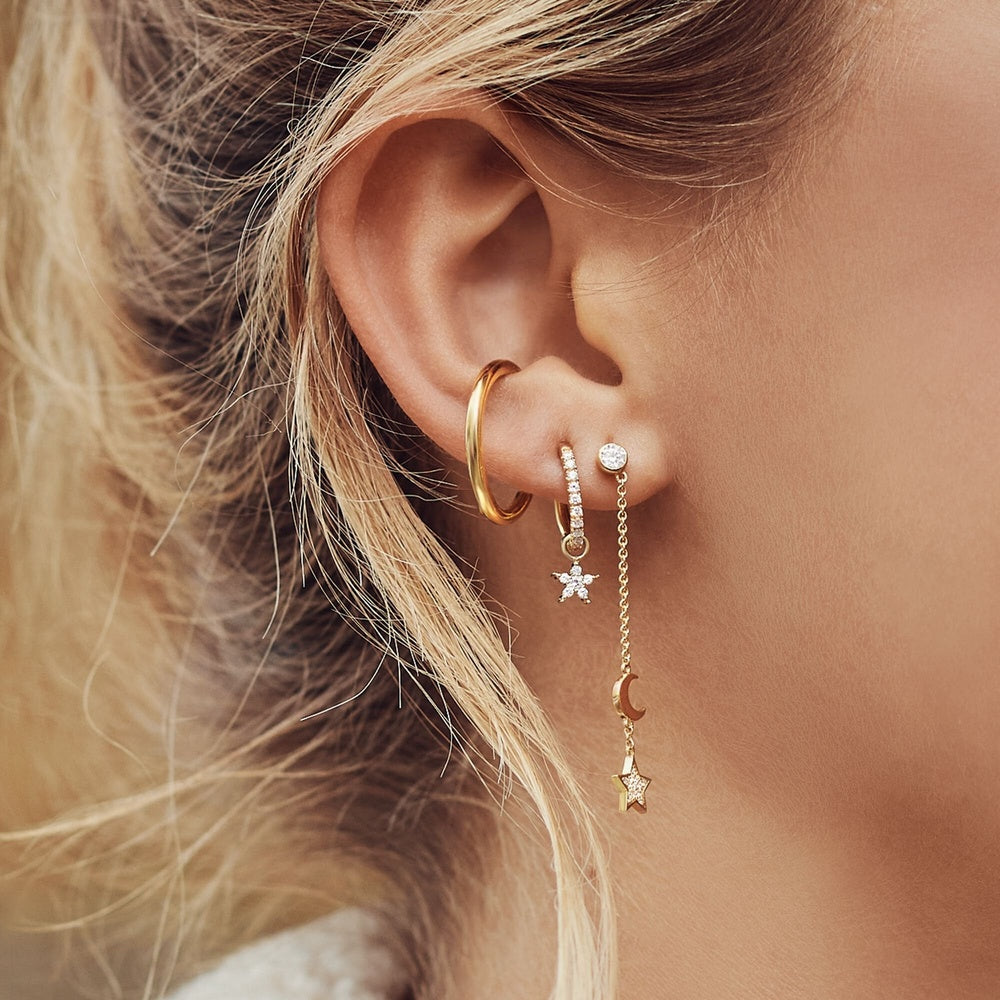 18CT GOLD ON SILVER CLAW SET ZIRCONIA HOOP EARRINGS WITH STAR PENDANT