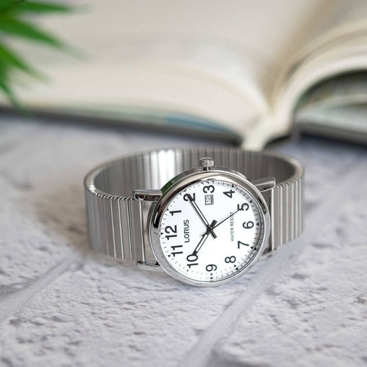 Lorus Mens Steel Expandable Bracelet Watch