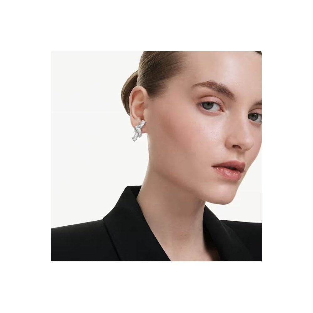 Matrix earrings Baguette cut, Knot, White, Rhodium plated