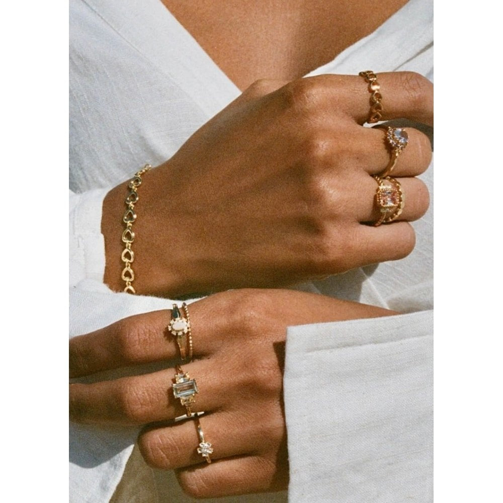 Ring heart shaped