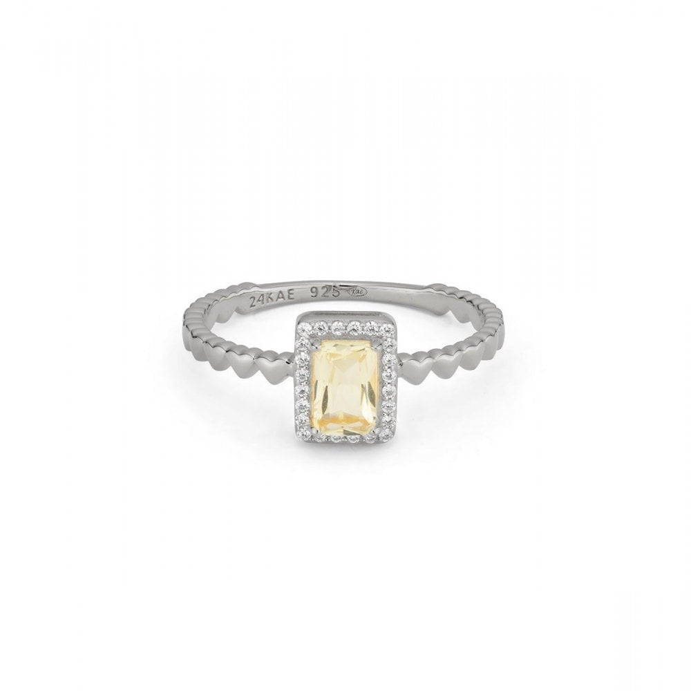 Ring with Magic Stone