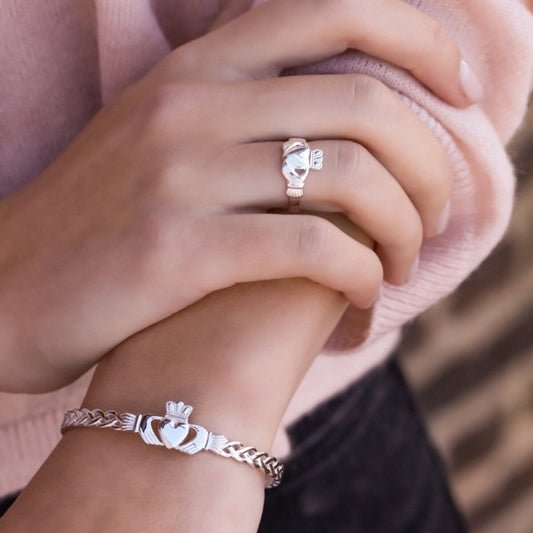 STERLING SILVER CELTIC CLADDAGH DRAW STRING BANGLE