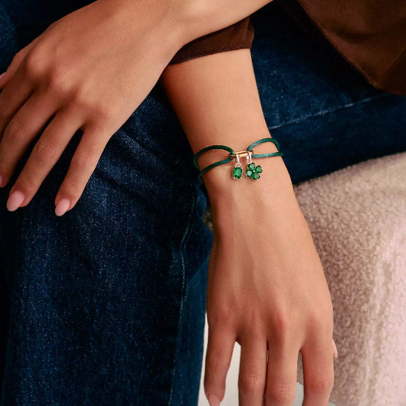 Green Four Leaf Clover Connect Charm
