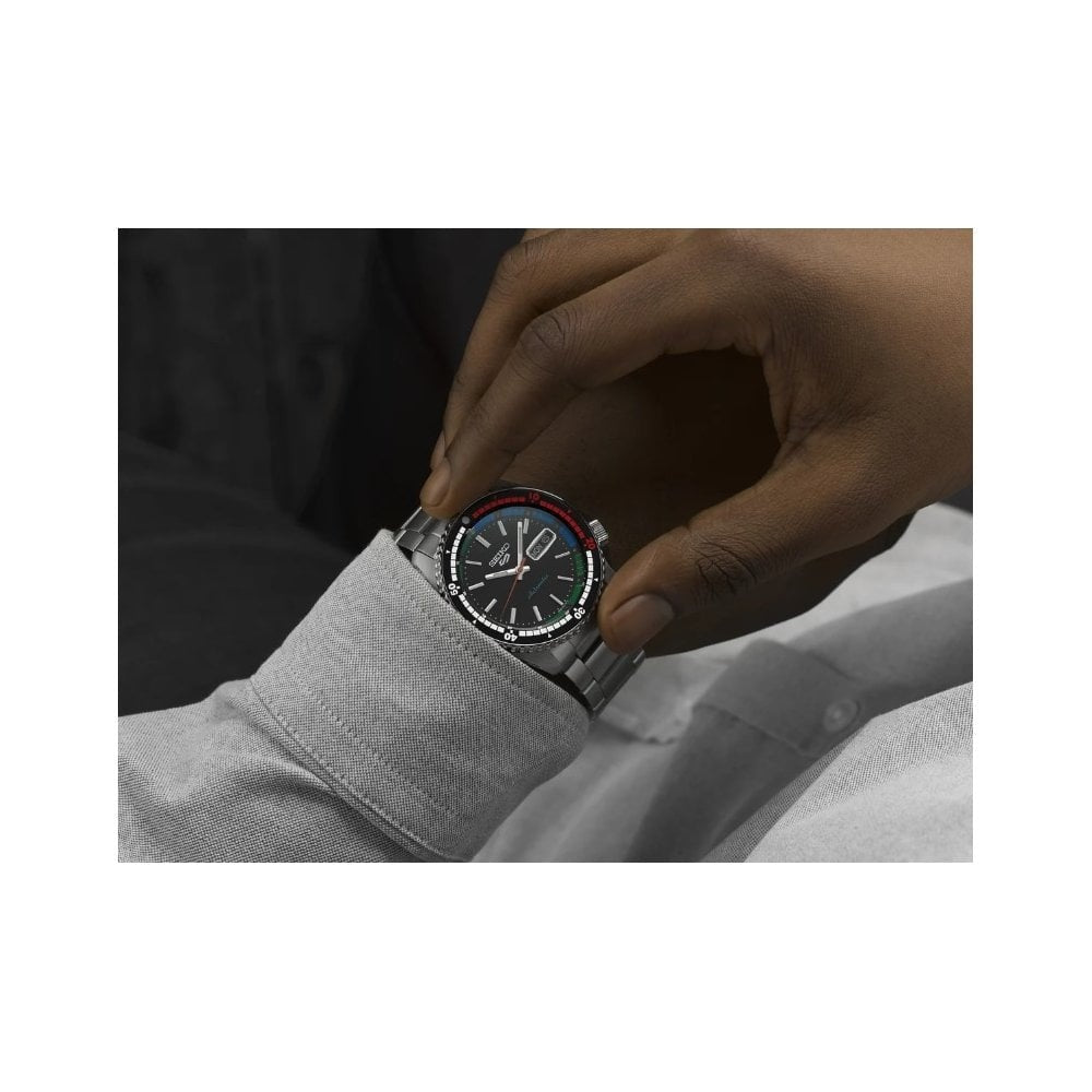 Seiko 5 Sports The ‘New Regatta Timer’ Retro Colour Collection