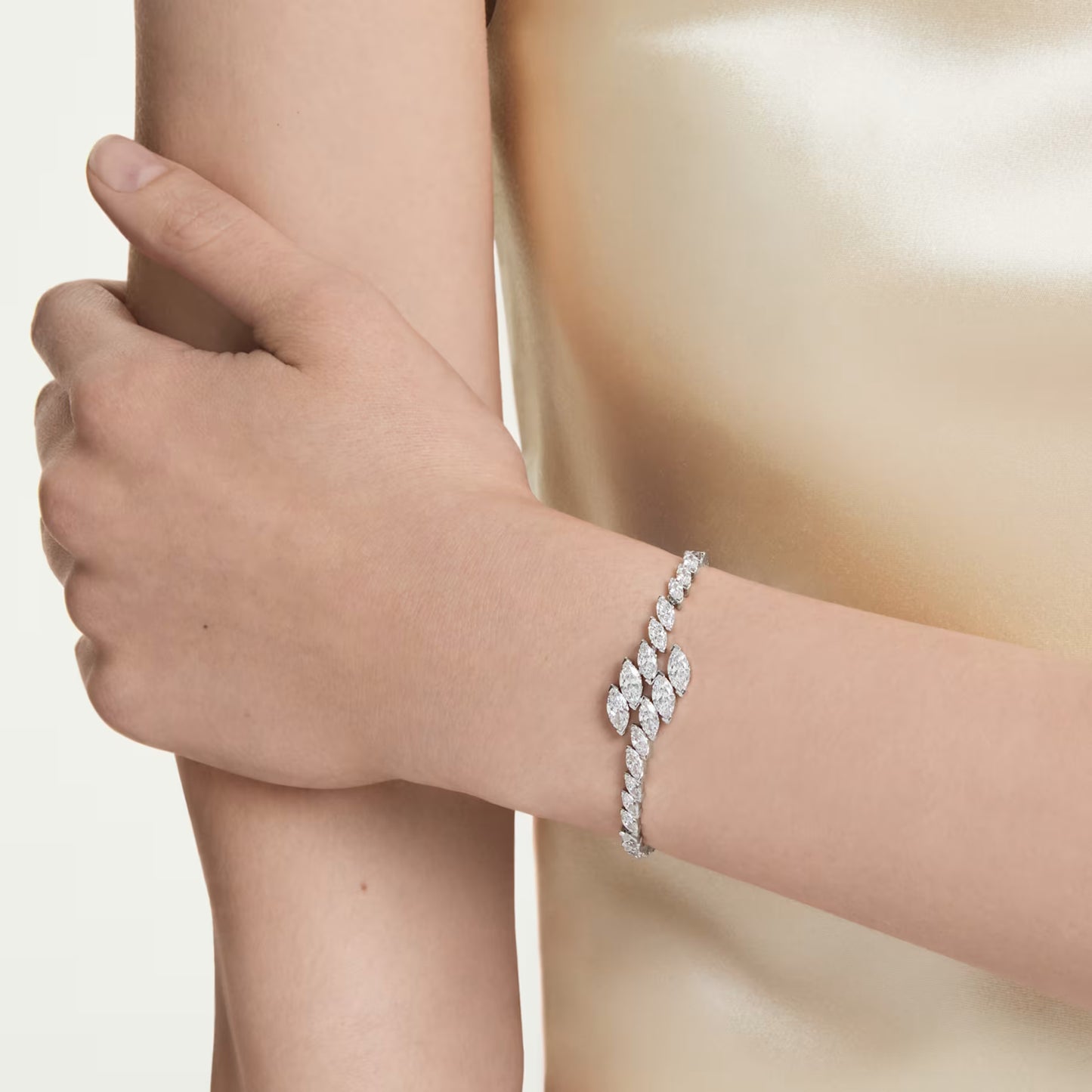 Mesmera Marquise Cut Swarovski Bracelet