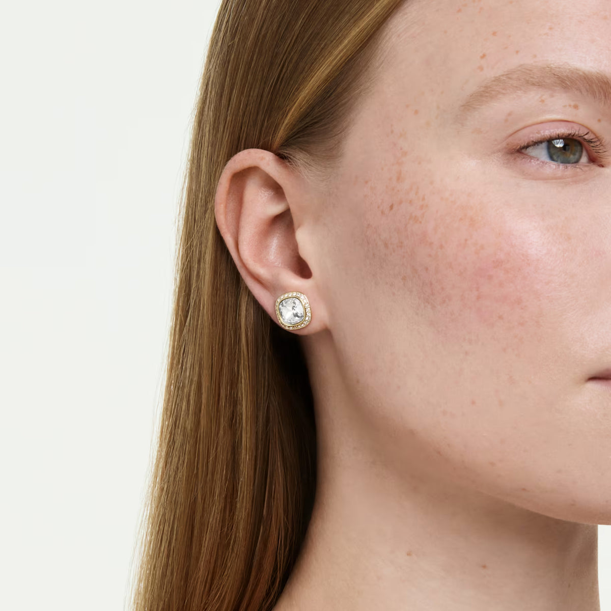Una Angelic Cushion Cut Swarovski Stud Earrings