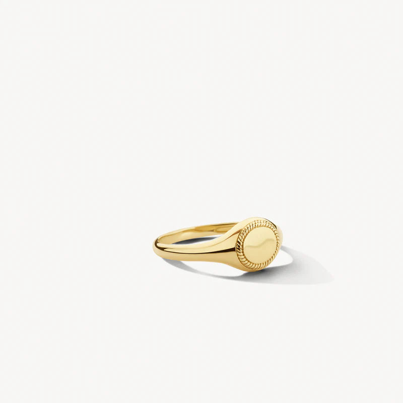 14ct Yellow Gold Twisted Signet Ring