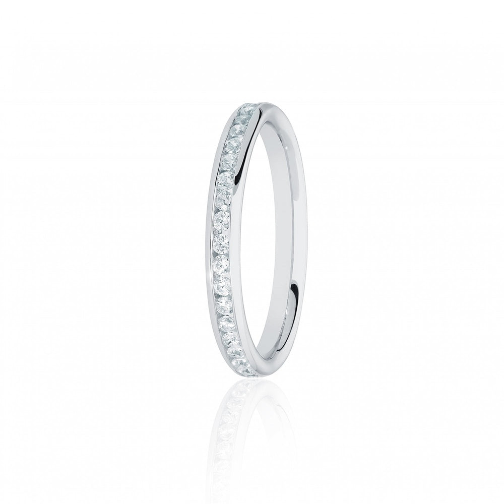 18CT WHITE GOLD CHANNEL SET DIAMOND RING WITH 0.25CT DIAMOND