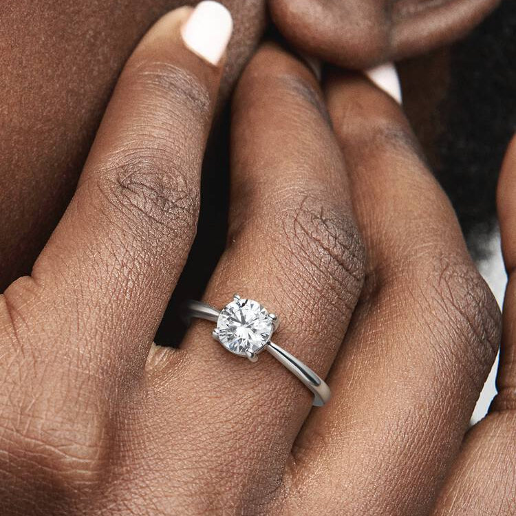 Sparkling Solitaire Pandora Ring