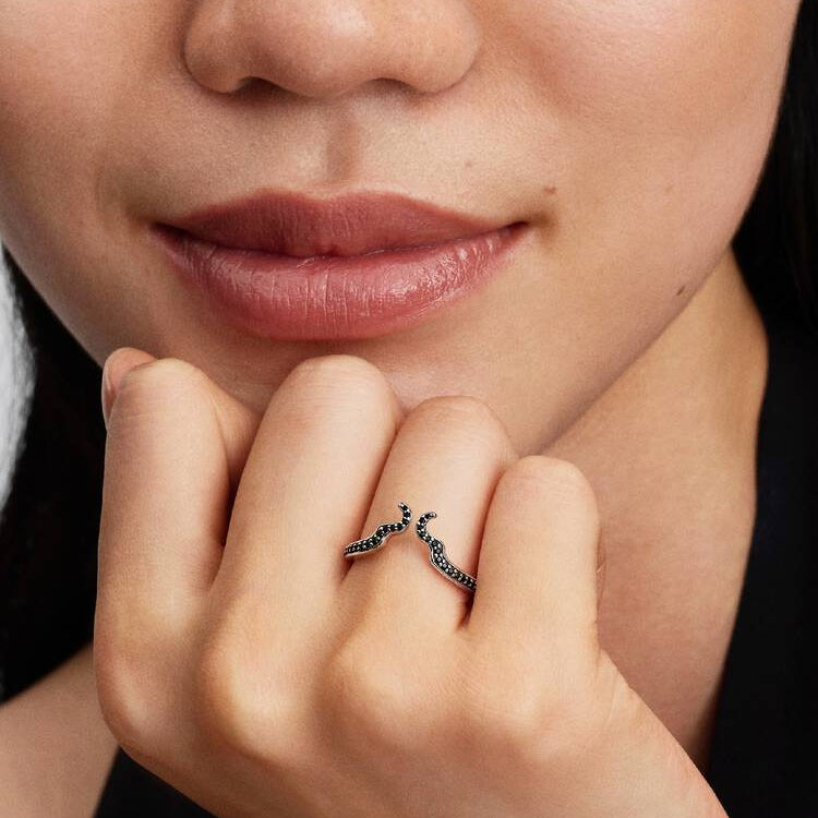 Disney Maleficent Pandora Ring