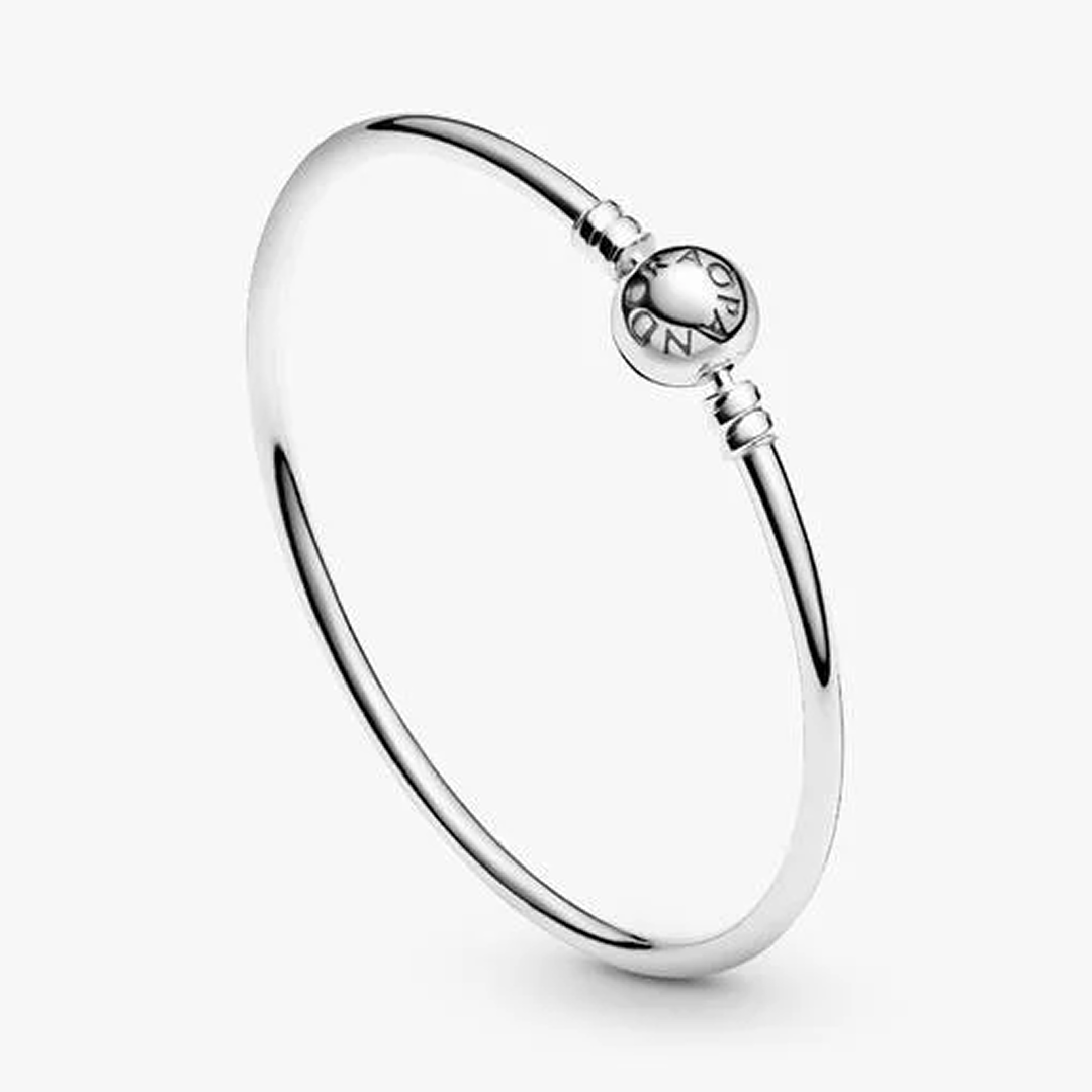 Logo Clasp Bangle