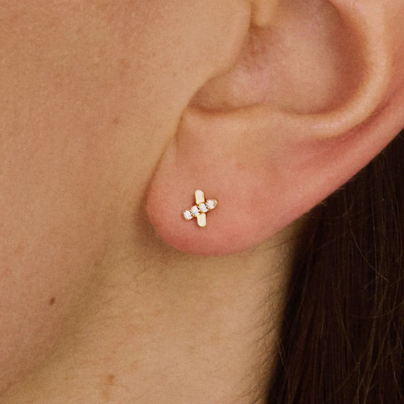 BLUSH 14CT YG CZ STUD EARRINGS