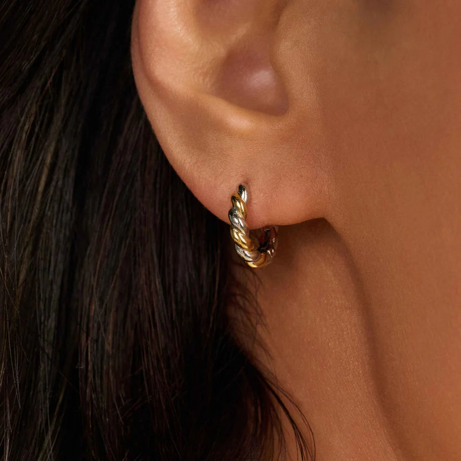 TISENTO TWO-TONED TWIST HOOP EARRINGS
