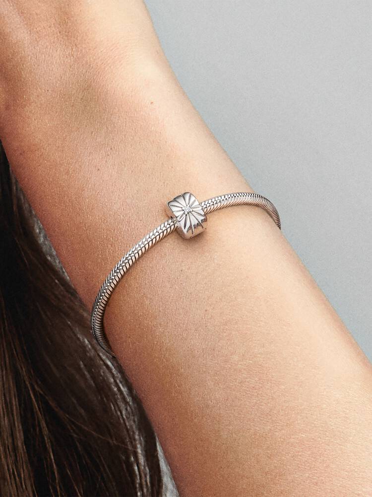 Sparkling Sunburst Clip Pandora Charm