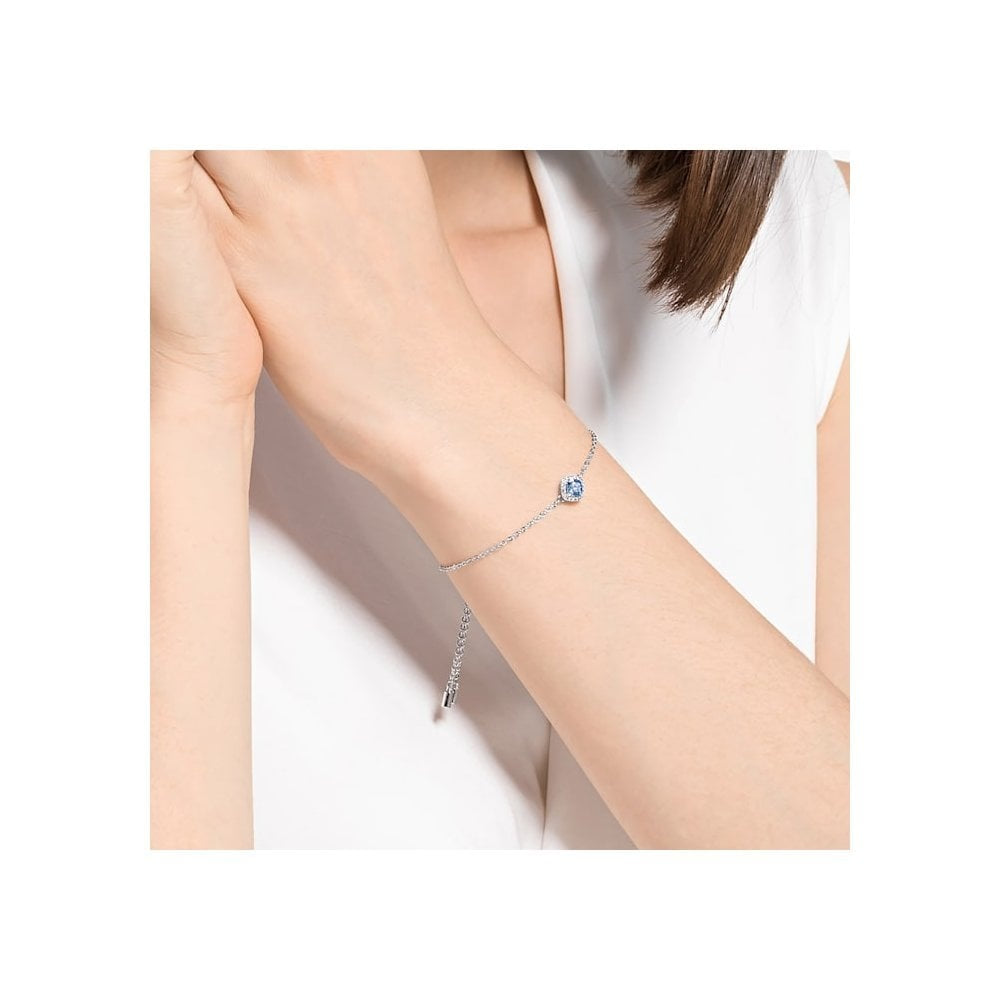 ANGELIC BRACELET WITH SOLITAIRE BLUE CRYSTAL