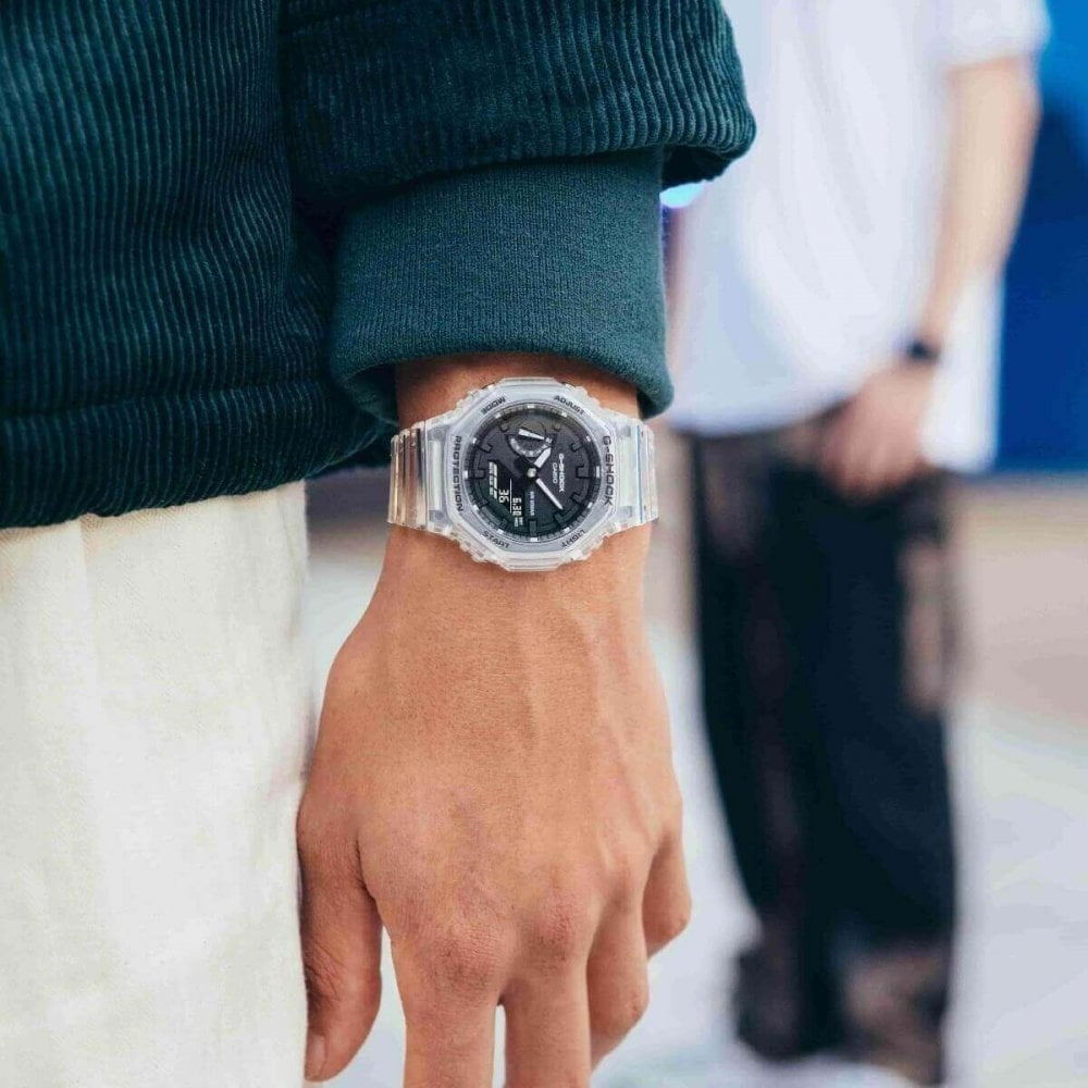 CASIO GA-2100SKE-7AER
