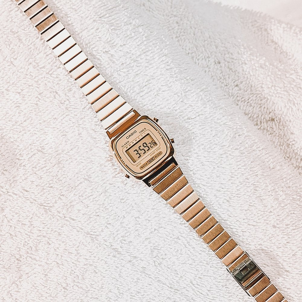 CASIO VINTAGE COLLECTION GOLD DIGITAL LADIES WATCH 