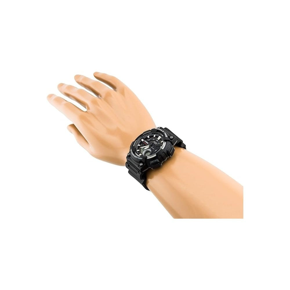 CASIO WORLD TIME 10 YEAR BATTERY DIGITAL GENTS WATCH