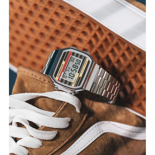 Casio Digital Quarz Watch with Stainless Steel Strap
