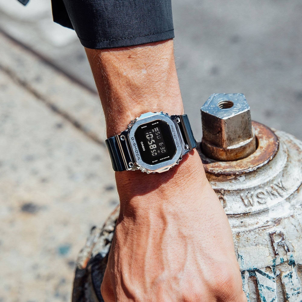 Casio G-Shock Men's 43 mm Black & Silver Digital Watch