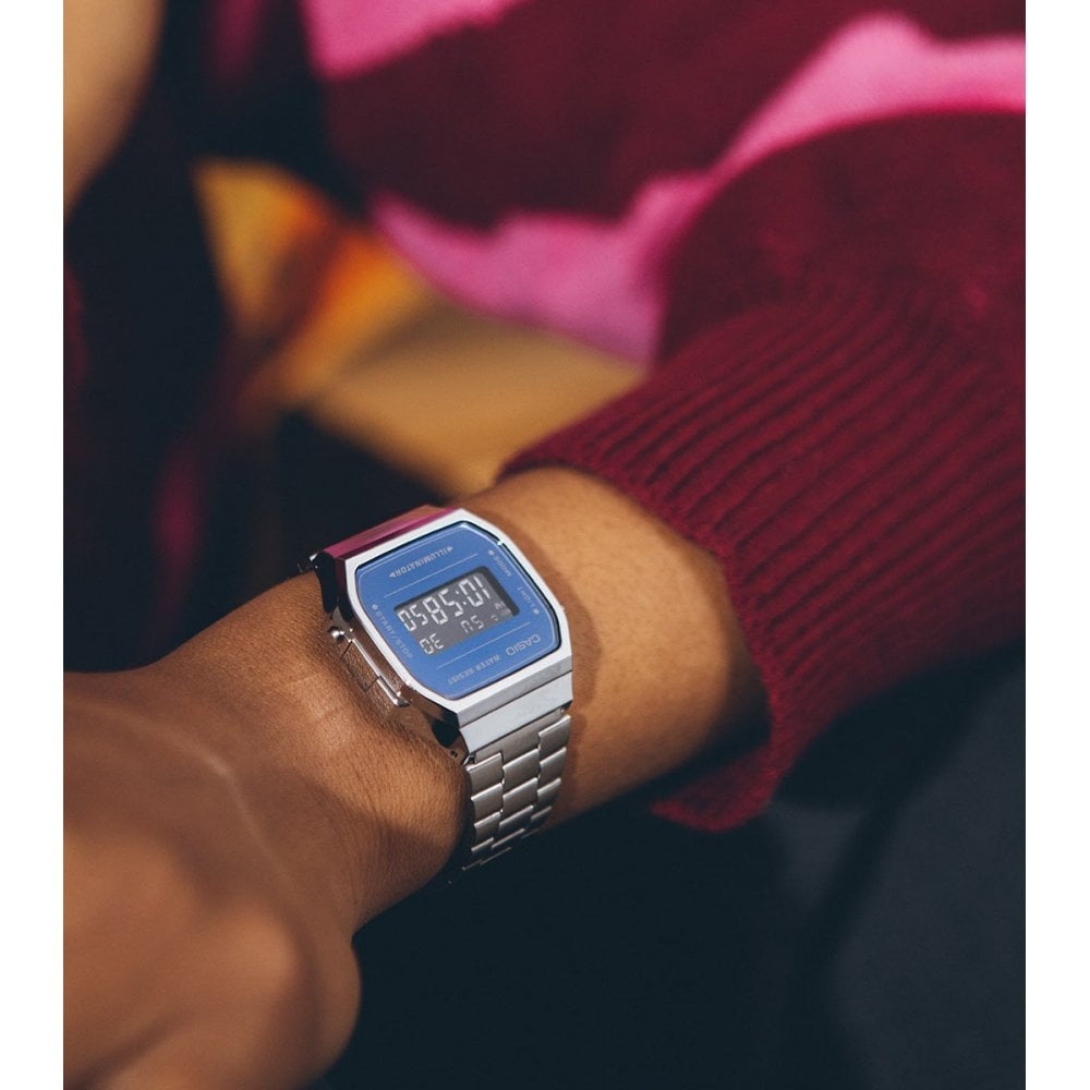 Casio Unisex's Digital Quarz Watch with Stainless Steel Strap