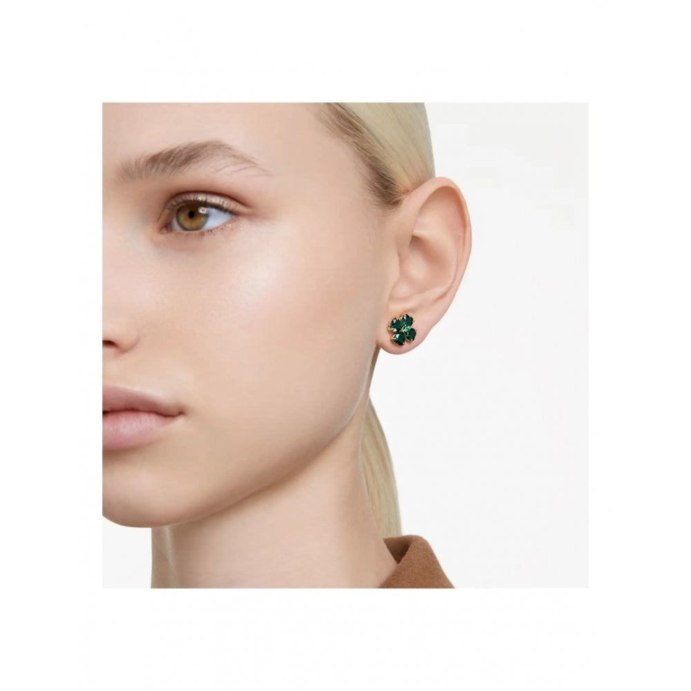 Idyllia stud earrings Clover, Green, Gold-tone plated