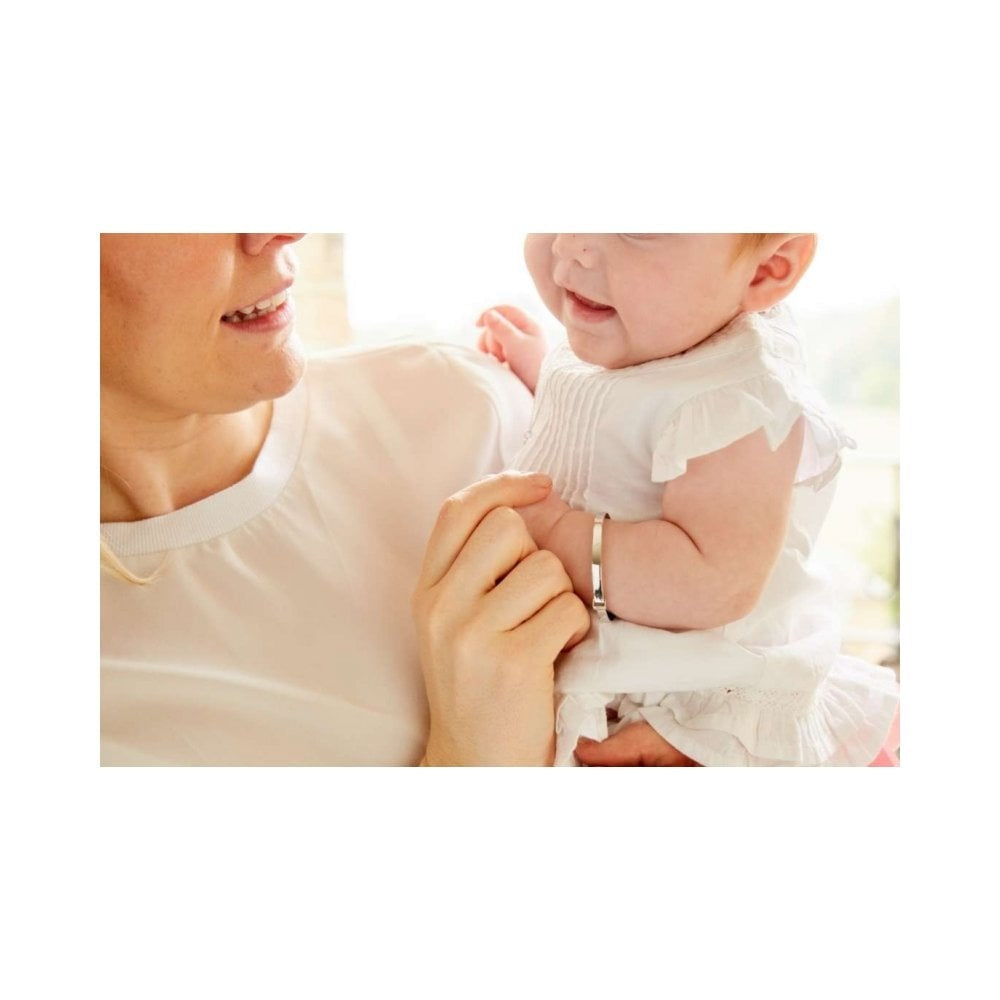 LITTLE STAR HONOR STERLING SILVER DIAMOND BABY BANGLE