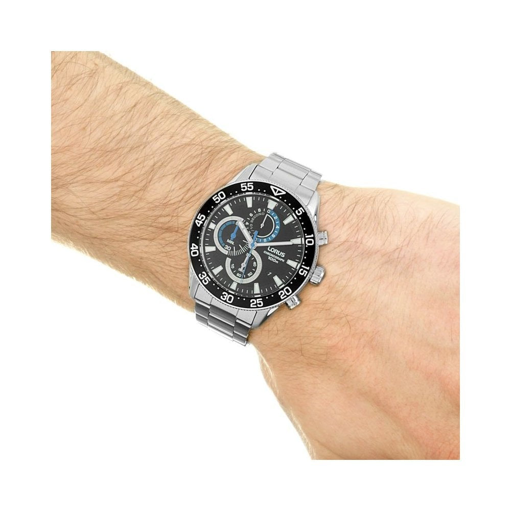 LORUS GENTS STAINLESS STEEL CHRONOGRAPH BRACELET WATCH WITH BLACK DIAL