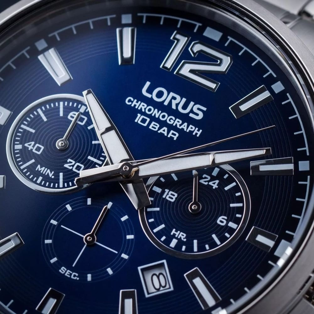 Lorus Mens Steel Case And Bracelet Watch 