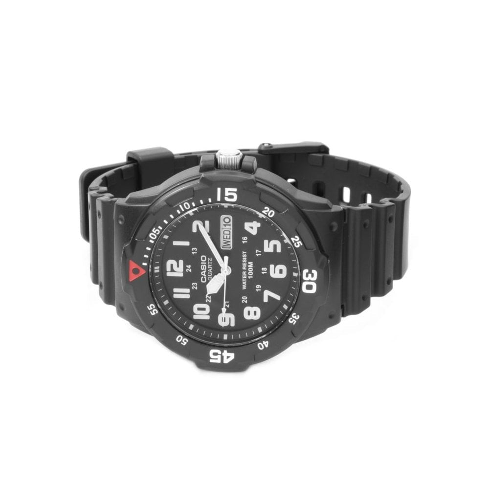 MENS SPORTS ANALOGUE WATCH WITH BLACK RESIN STRAP & DAY/DATE FEATURE