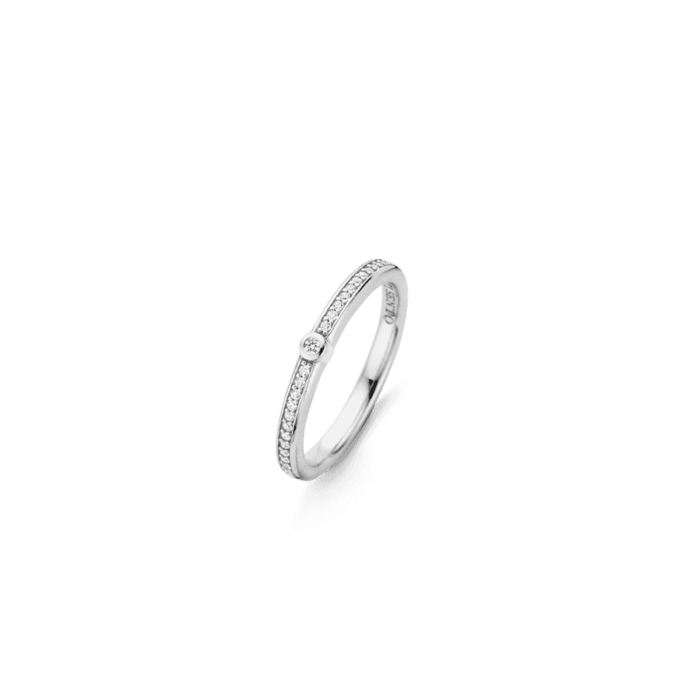 MILANO STERLING SILVER CHANNEL SET RING WITH CENTRE STONE