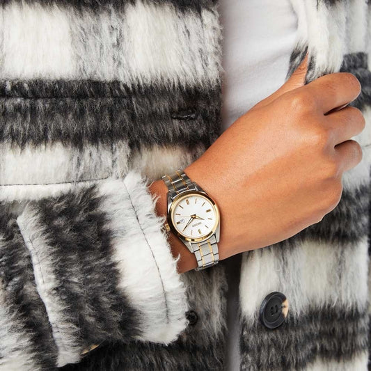Seiko CLASSIC Watch