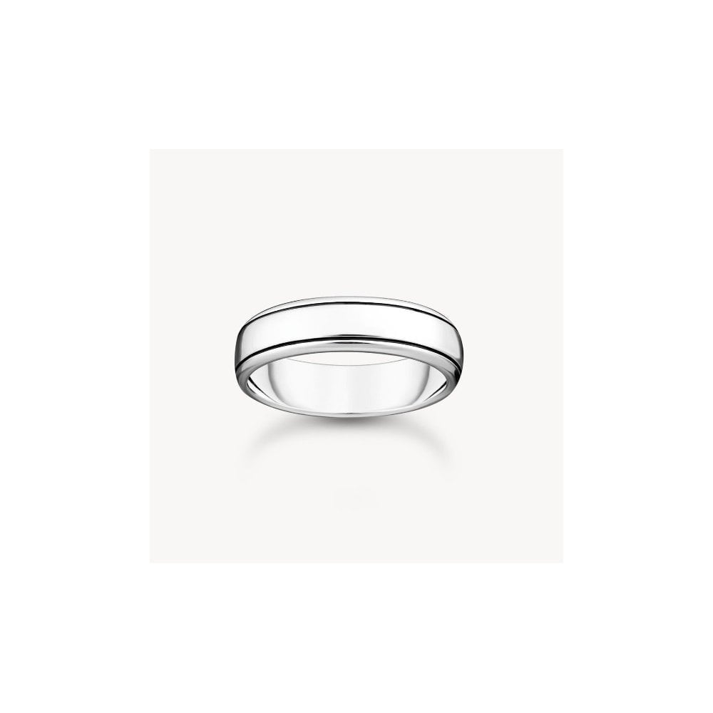 Silver ring with lines size 66