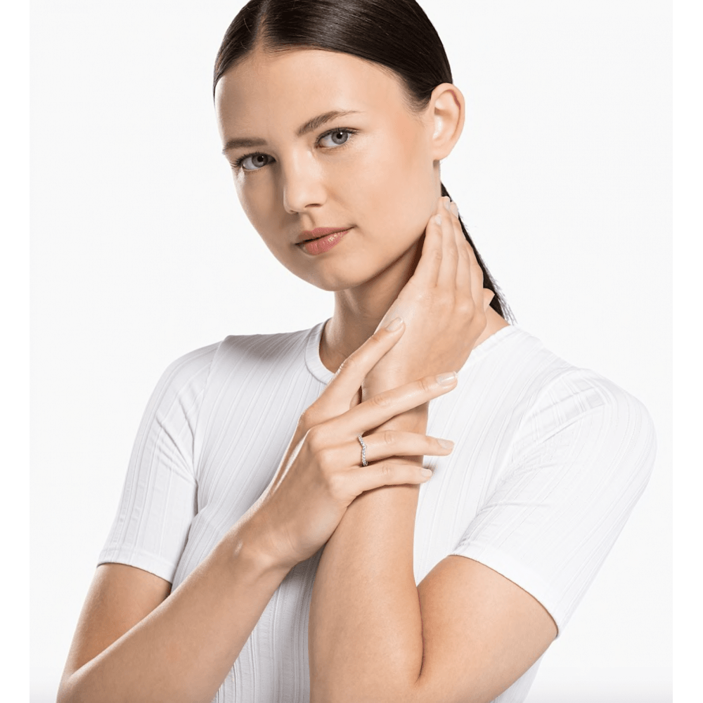 VITTORE V RING, WHITE SWAROVSKI CRYSTALS, RHODIUM PLATED