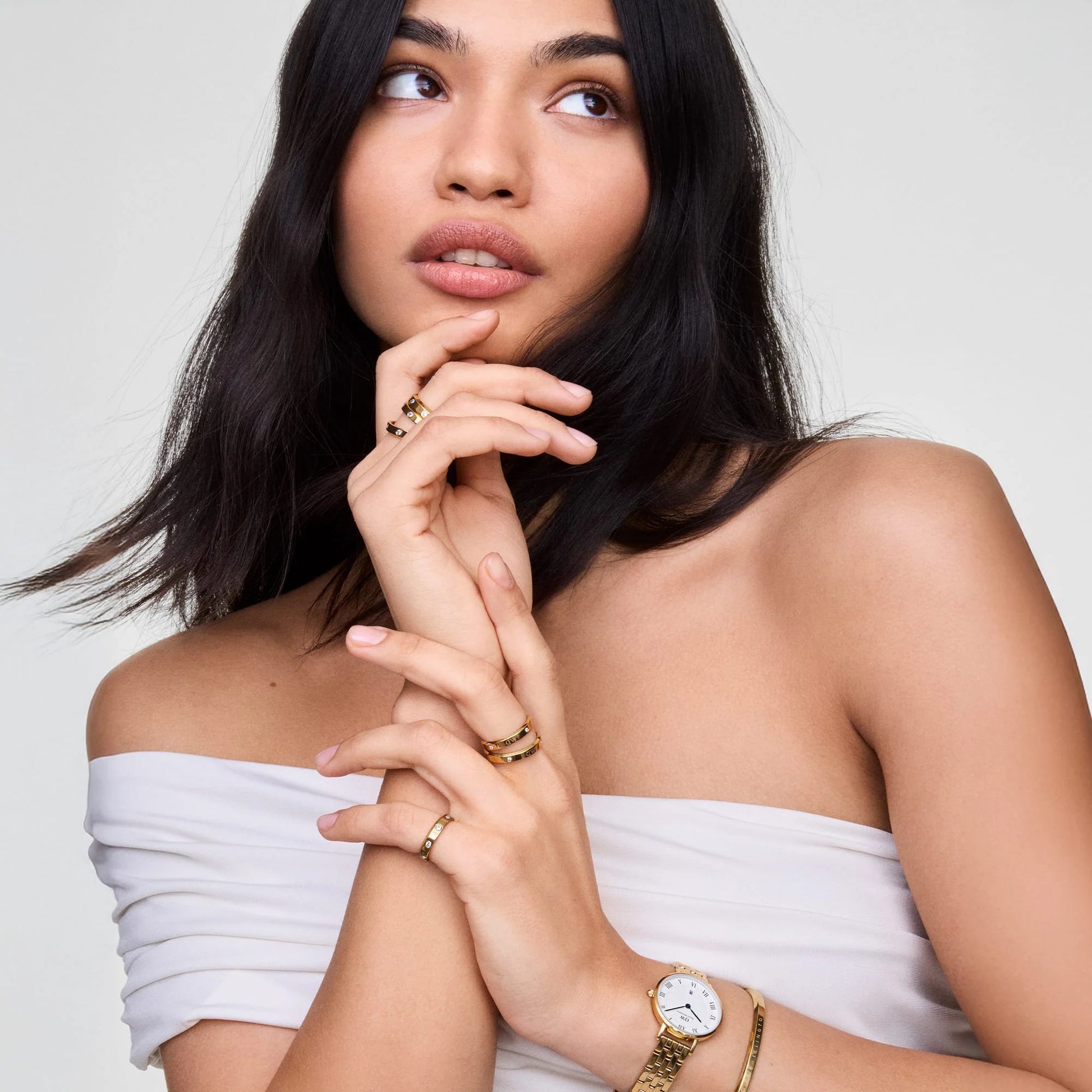 Petite Roman Numerals Date 5-link Gold ladies Watch